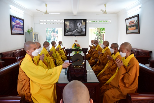 Lễ truyền giới Sa di Phương Trượng